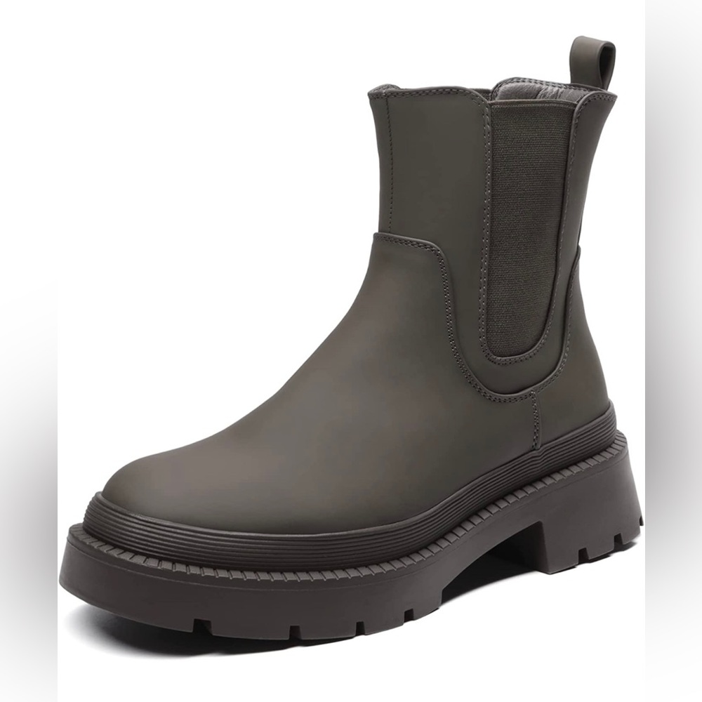 DREAM PAIRS Women's Chelsea Platform Boots Ankle Booties Shoes Size 6